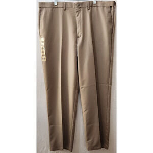 Sportoli Men's 44x32 Classic Fit Hidden Expandable Waist Plain Front Dress Pants